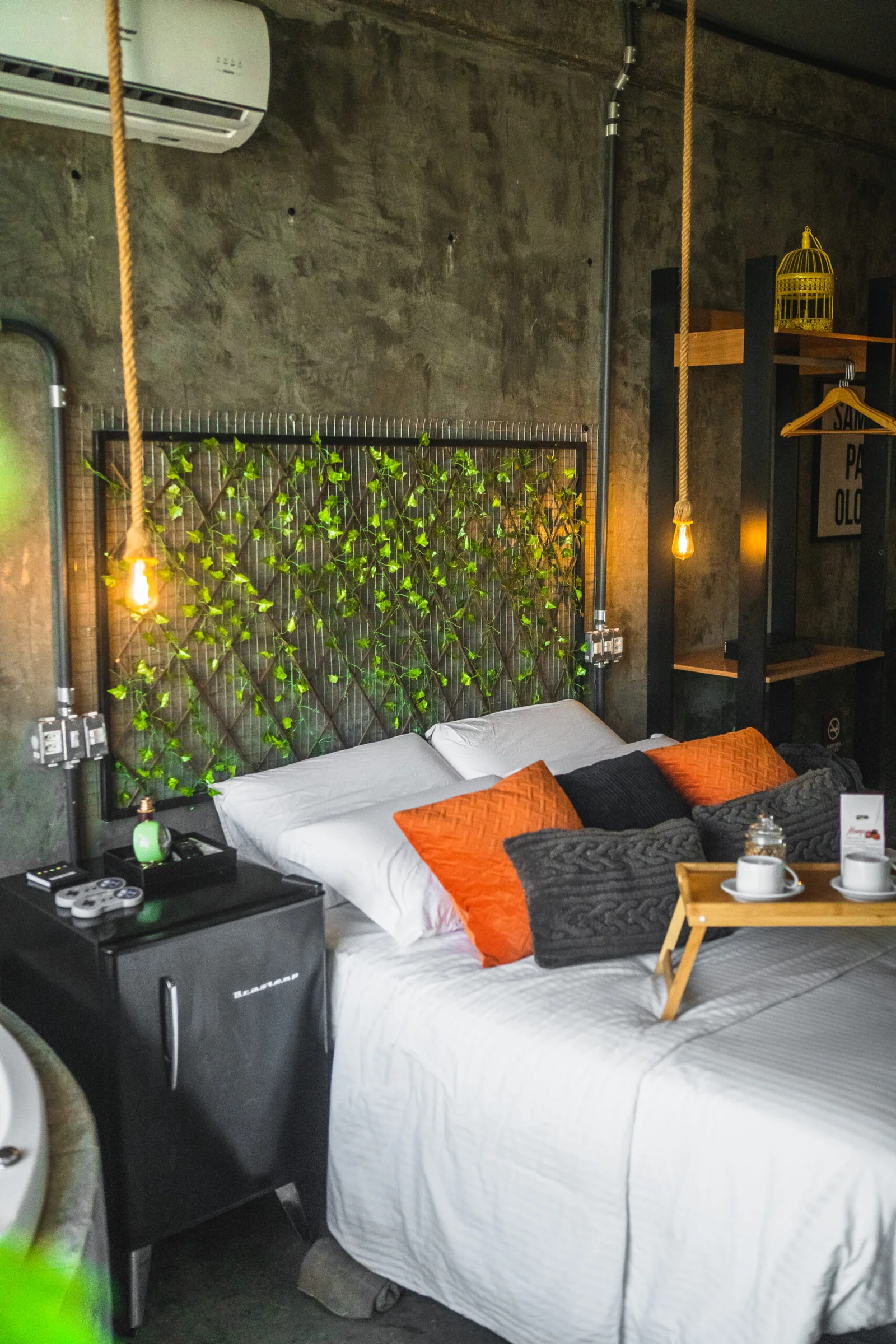 Stone Jacuzzi — banheira de hidromassagem com vista de São Paulo